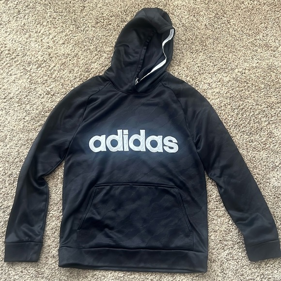 Adidas Hoodie Youth XL (18-20) Black Camouflage Raglan Sleeve Kangaroo Pocket - Picture 1 of 2